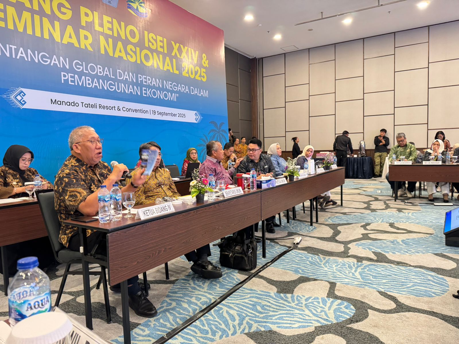 Joy Tulung Pimpin Sidang Pleno ISEI XXIV 2025, Siapkan Rekomendasi Kepada Pemerintah